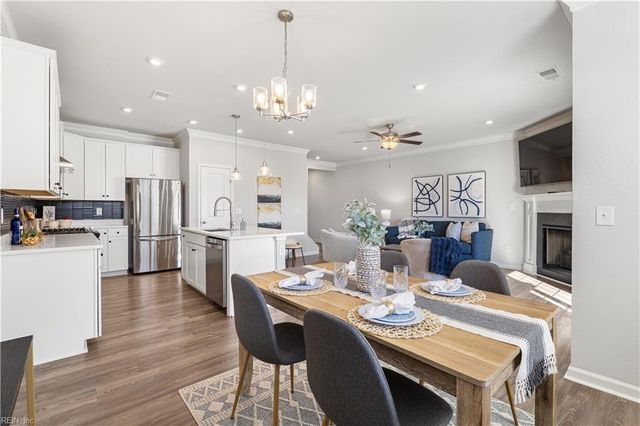 1803 Honey Milk RD, Chesapeake, VA 23323