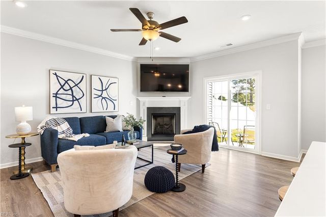 1803 Honey Milk RD, Chesapeake, VA 23323