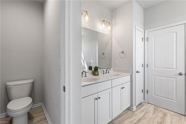 1803 Honey Milk RD, Chesapeake, VA 23323