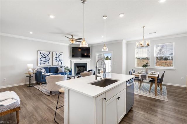 1803 Honey Milk RD, Chesapeake, VA 23323