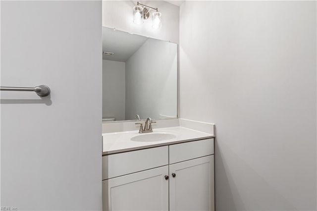 1803 Honey Milk RD, Chesapeake, VA 23323