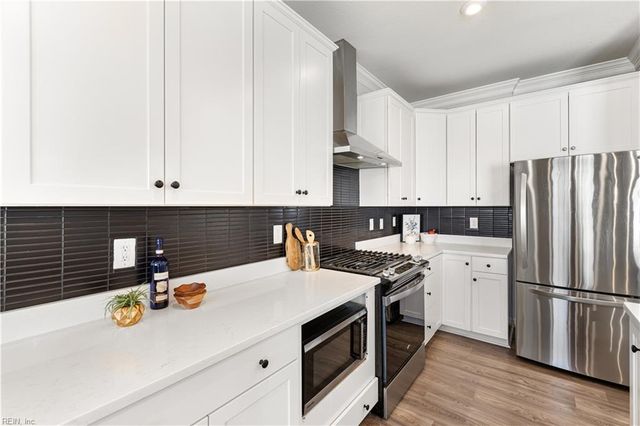 1803 Honey Milk RD, Chesapeake, VA 23323