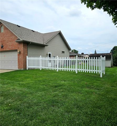 12 Merry Robin Road, Troy, OH 45373