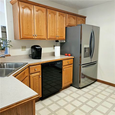 12 Merry Robin Road, Troy, OH 45373