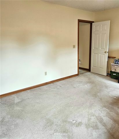 12 Merry Robin Road, Troy, OH 45373