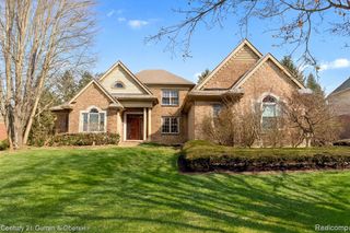 47611 Manorwood Drive, Northville, MI 48168