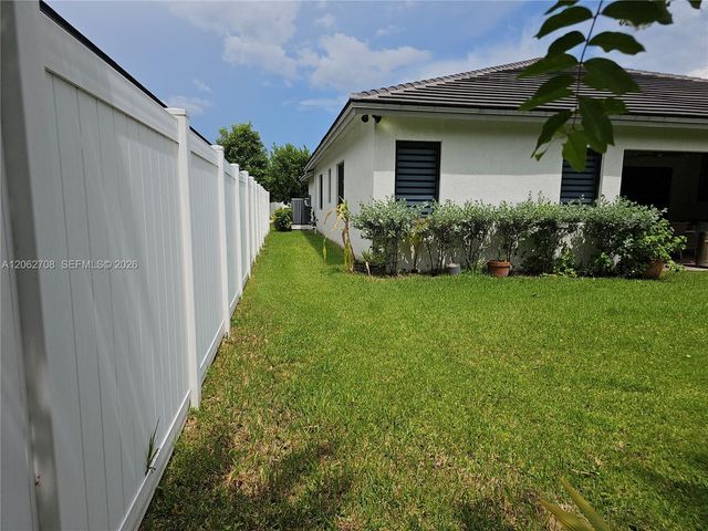 4528 SW 178th Avenue, Miramar, FL 33029