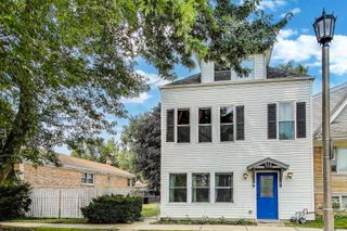 1512 Clinton Avenue, Berwyn, IL 60402