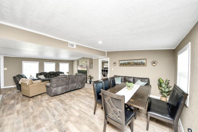 9832 Providence Road, Needville, TX 77461