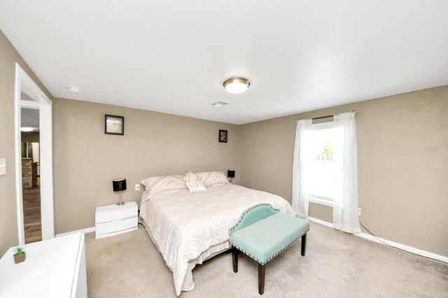 9832 Providence Road, Needville, TX 77461