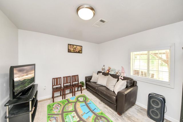 9832 Providence Road, Needville, TX 77461