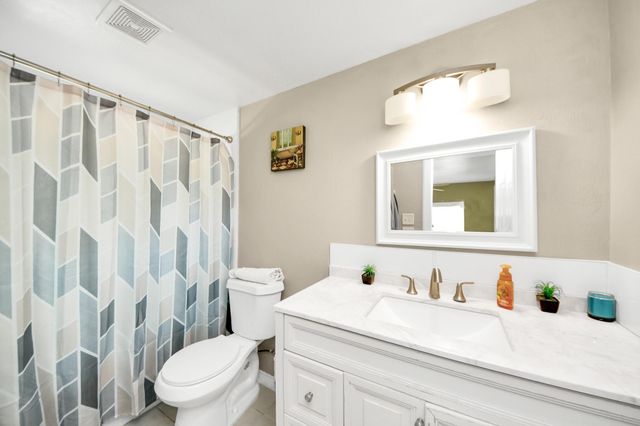 9832 Providence Road, Needville, TX 77461