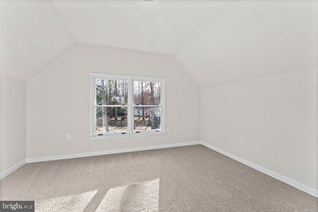 605 LAMPLIGHTER DR, Fredericksburg, VA 22407