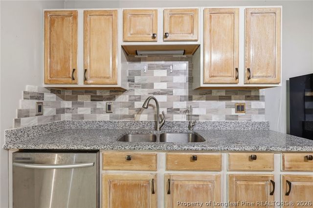 6979 Wickersham Drive, Fayetteville, NC 28314
