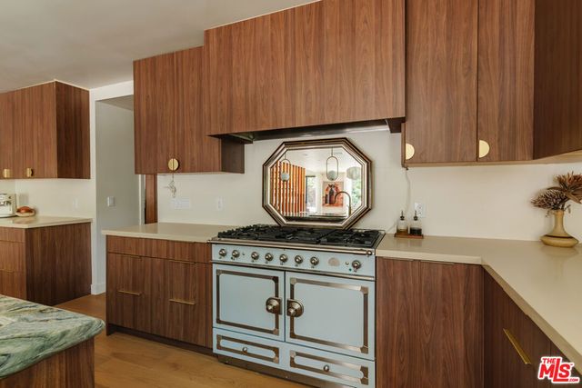 12220 Benmore Terrace, Los Angeles, CA 90049