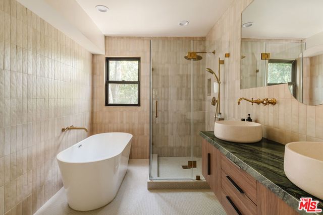 12220 Benmore Terrace, Los Angeles, CA 90049