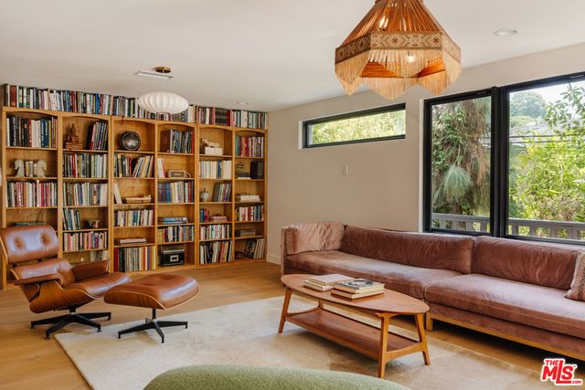 12220 Benmore Terrace, Los Angeles, CA 90049