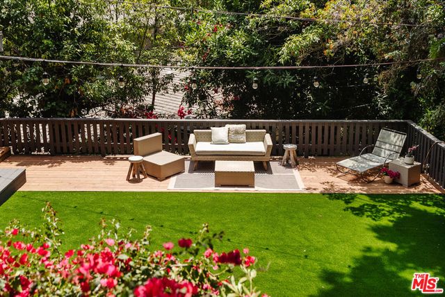 12220 Benmore Terrace, Los Angeles, CA 90049