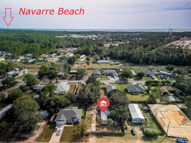 5805 Government Dr, Gulf Breeze, FL 32563