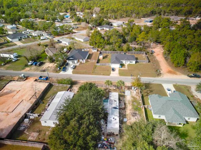 5805 Government Dr, Gulf Breeze, FL 32563