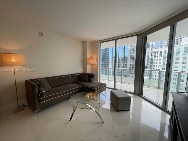 1300 Brickell Bay Dr 2010, Miami, FL 33131