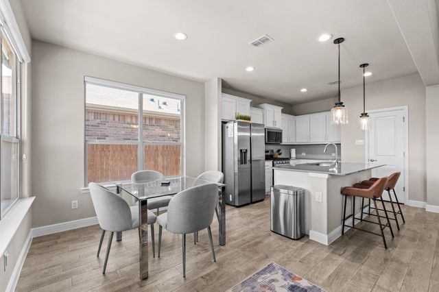 736 Shepperton Way, Fort Worth, TX 76247