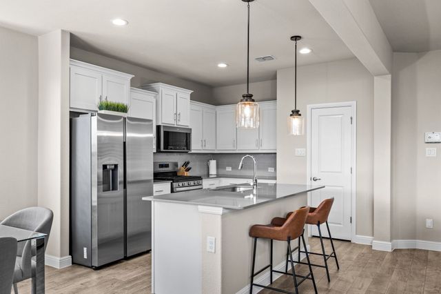 736 Shepperton Way, Fort Worth, TX 76247