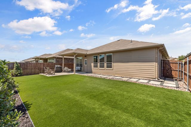 736 Shepperton Way, Fort Worth, TX 76247