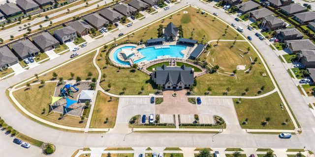 736 Shepperton Way, Fort Worth, TX 76247