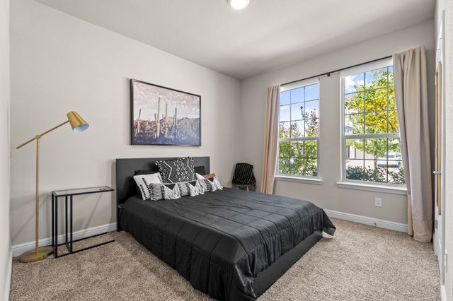 736 Shepperton Way, Fort Worth, TX 76247