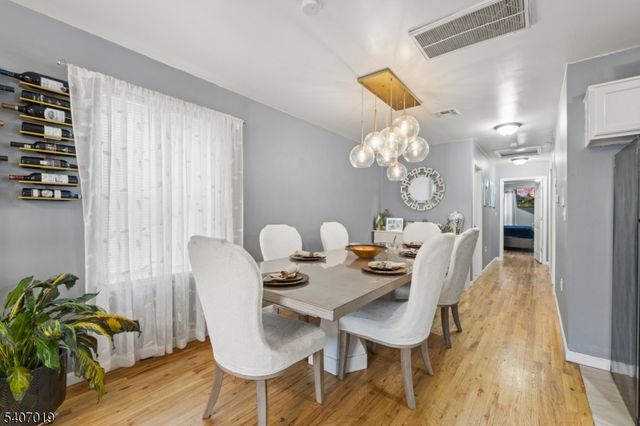 530 Broadway, Elizabeth City, NJ 07206