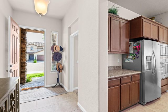 547 Sepp Ct, Ripon, CA 95366