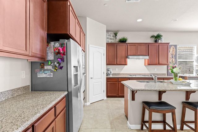 547 Sepp Ct, Ripon, CA 95366