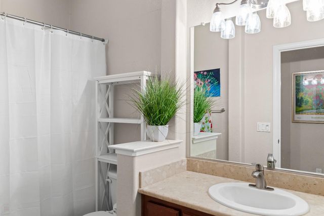 547 Sepp Ct, Ripon, CA 95366