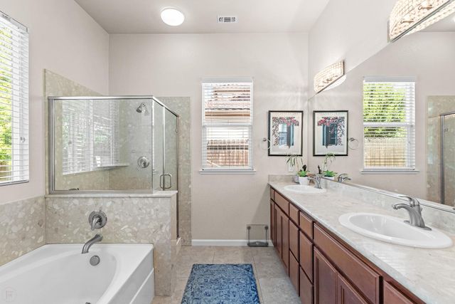 547 Sepp Ct, Ripon, CA 95366