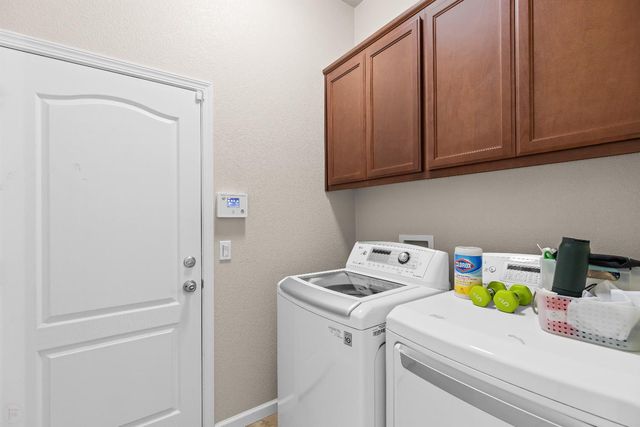 547 Sepp Ct, Ripon, CA 95366