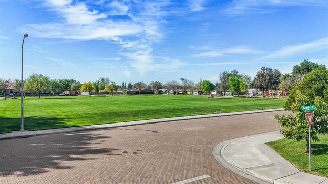 547 Sepp Ct, Ripon, CA 95366