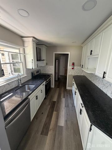 19 DAVID Court, Colonia, NJ 07067