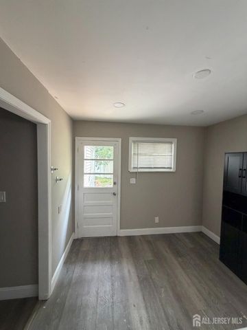 19 DAVID Court, Colonia, NJ 07067