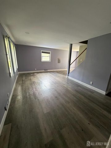 19 DAVID Court, Colonia, NJ 07067