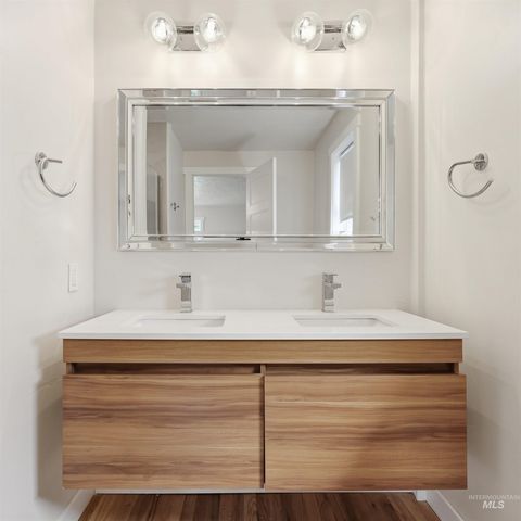 4223 W Camas St, Boise, ID 83705