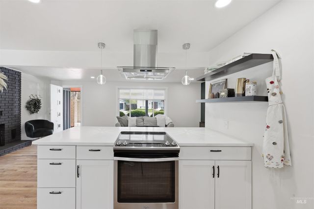 4223 W Camas St, Boise, ID 83705