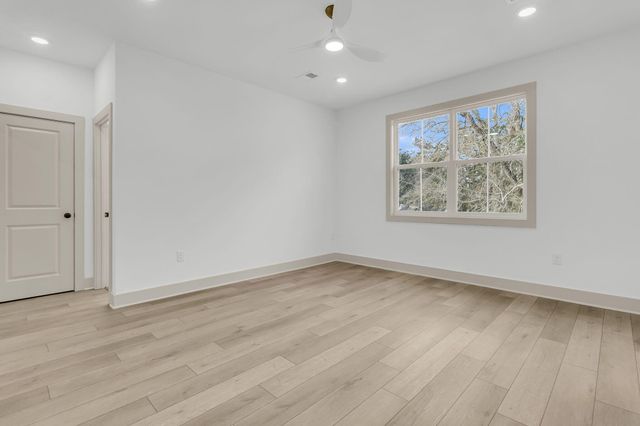 4007 Gravely Avenue, North Charleston, SC 29405