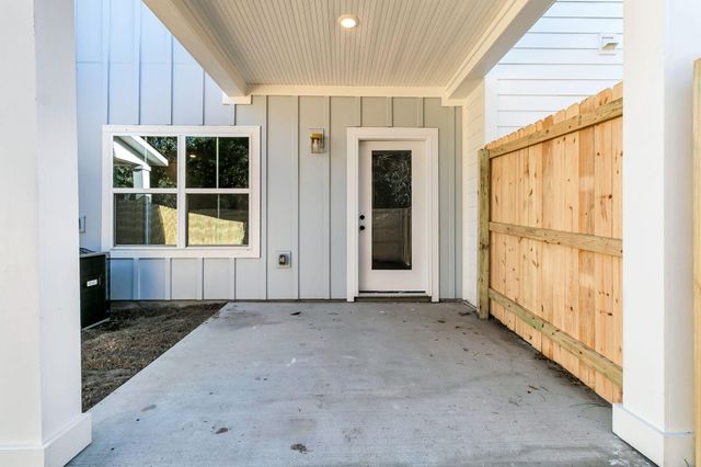 4007 Gravely Avenue, North Charleston, SC 29405