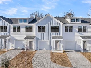 4007 Gravely Avenue, North Charleston, SC 29405