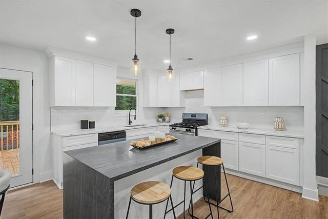 4914 Howard Drive, Powder Springs, GA 30127