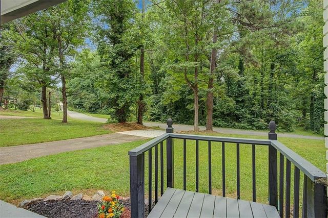 4914 Howard Drive, Powder Springs, GA 30127