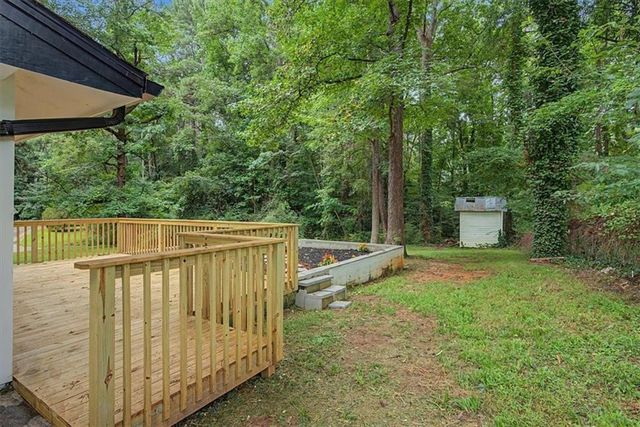 4914 Howard Drive, Powder Springs, GA 30127