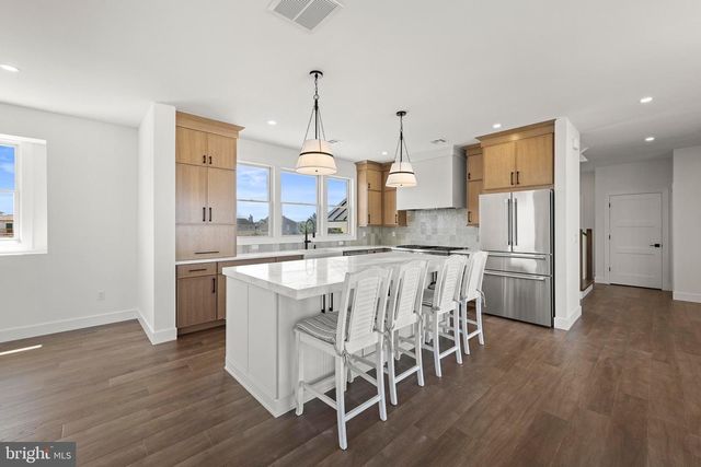 101 CLYDE LANE, Manahawkin, NJ 08050
