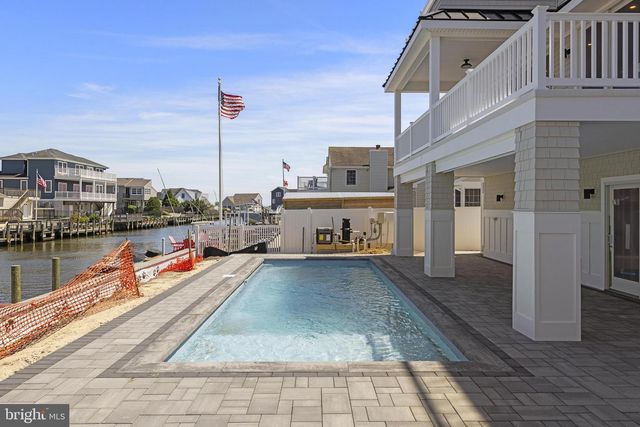 101 CLYDE LANE, Manahawkin, NJ 08050